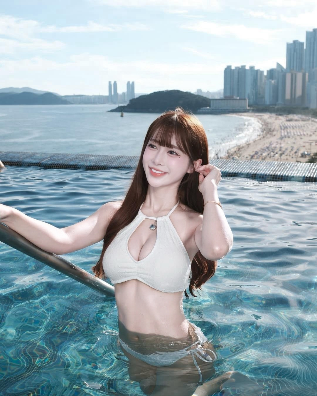 490def10c8d572434f6a250b2c5a413f.jpg